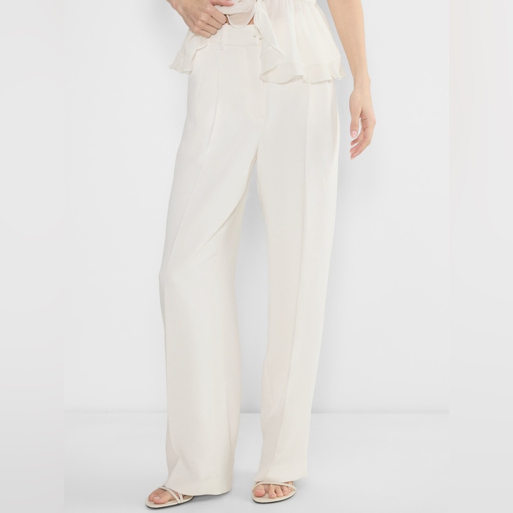 Aritzia Effortless Pants